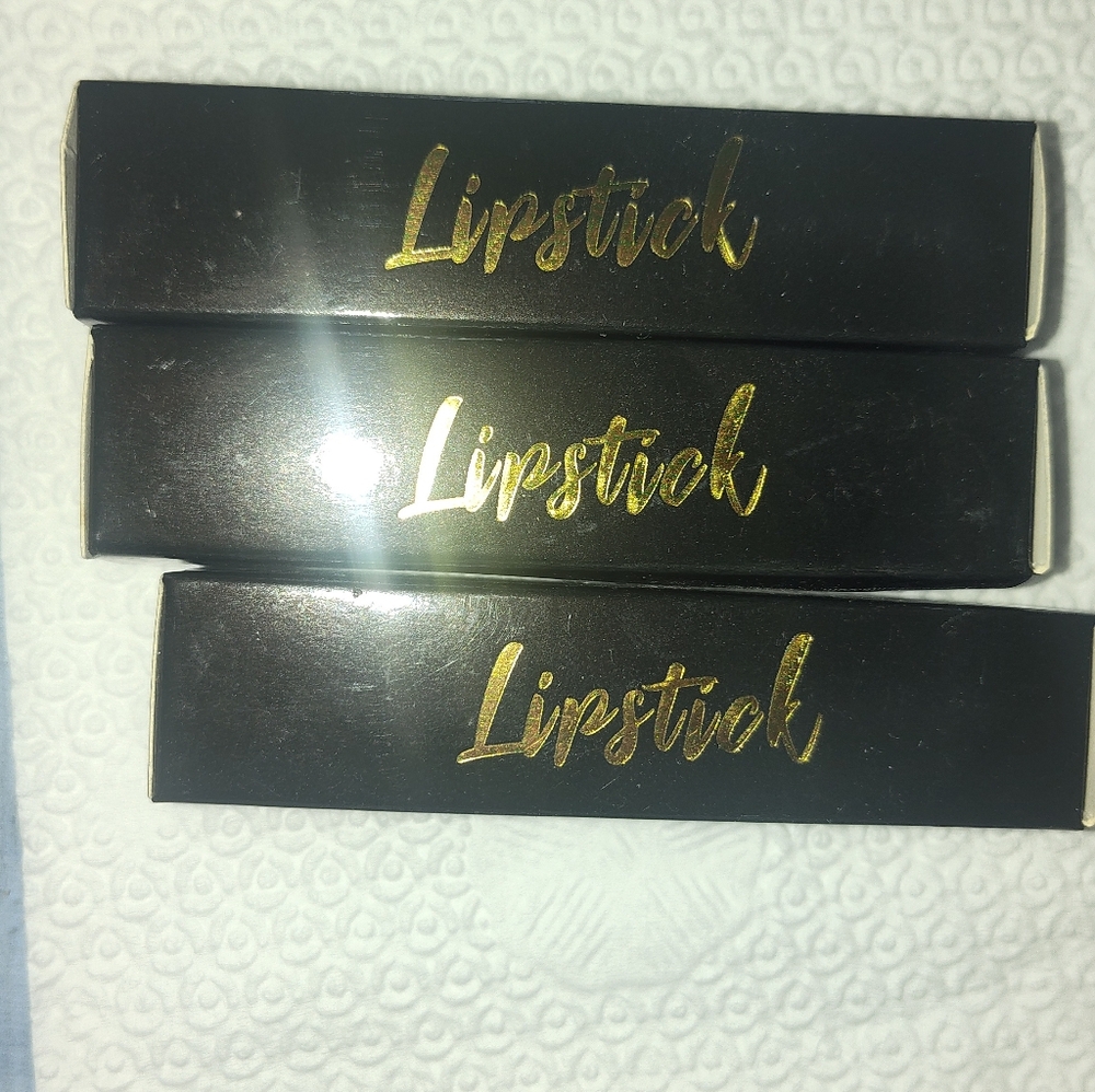 Coastal Scents Lipstick No. 11 (LS-011). 3 count